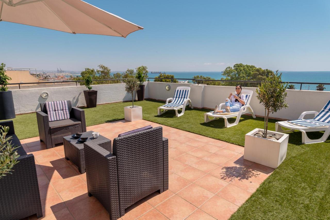 라르나카 Makenzy Seaview Penthouse 아파트 외부 사진