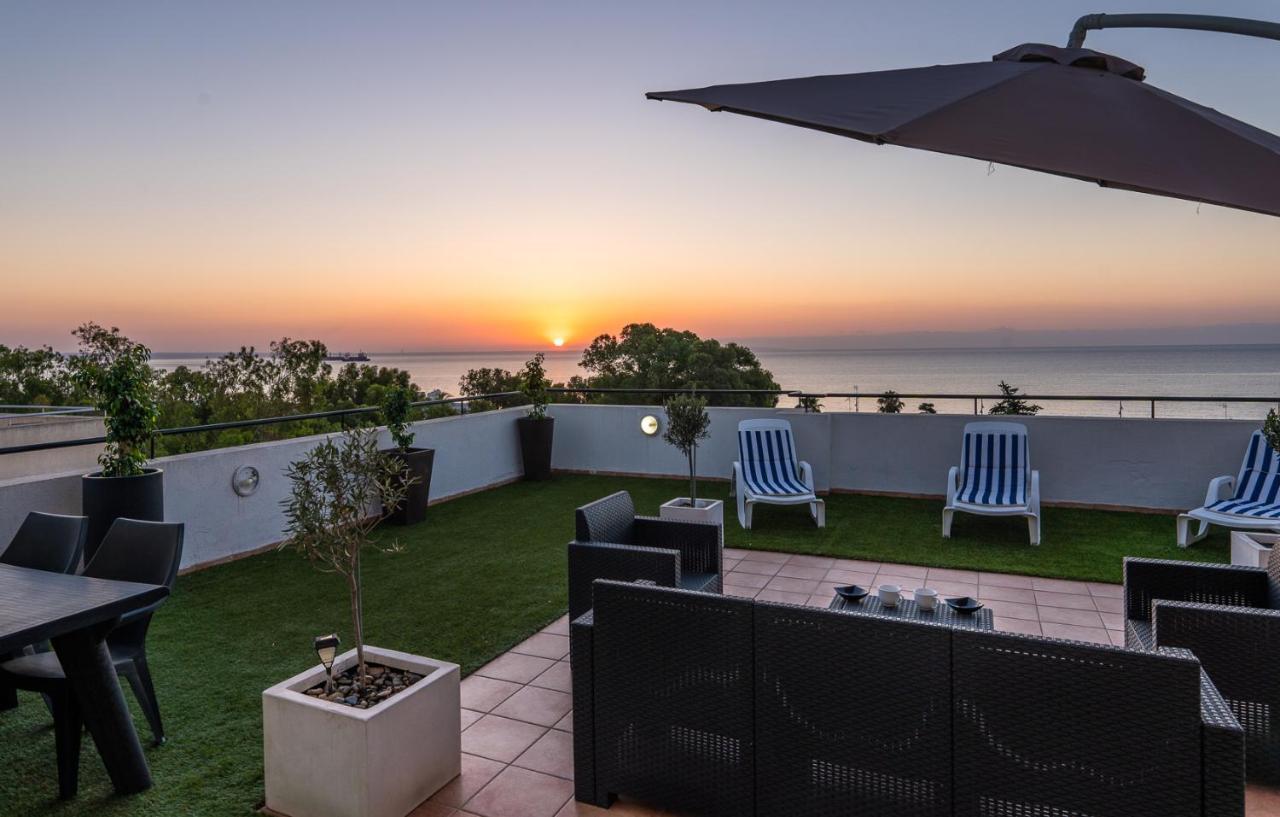 라르나카 Makenzy Seaview Penthouse 아파트 외부 사진