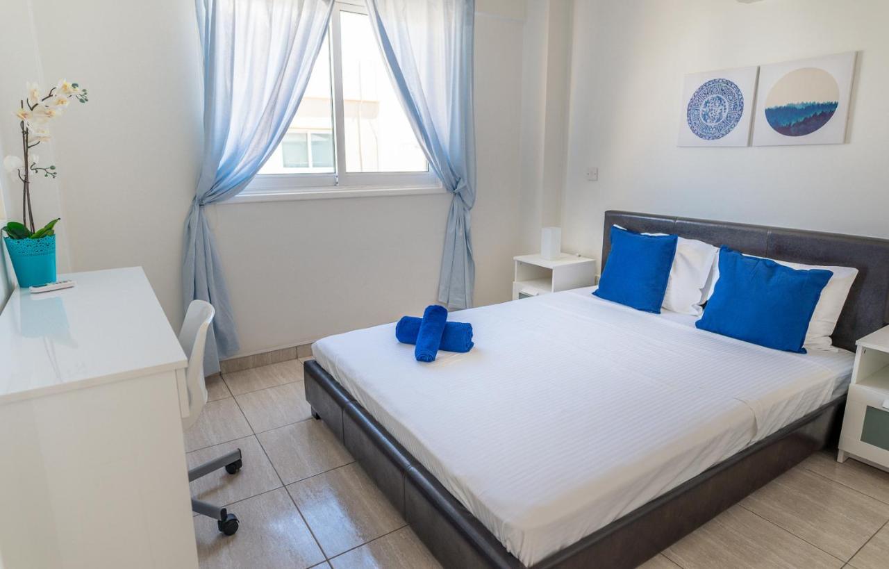 라르나카 Makenzy Seaview Penthouse 아파트 외부 사진