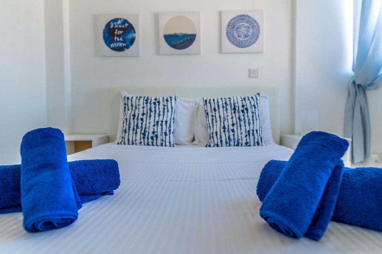 라르나카 Makenzy Seaview Penthouse 아파트 외부 사진