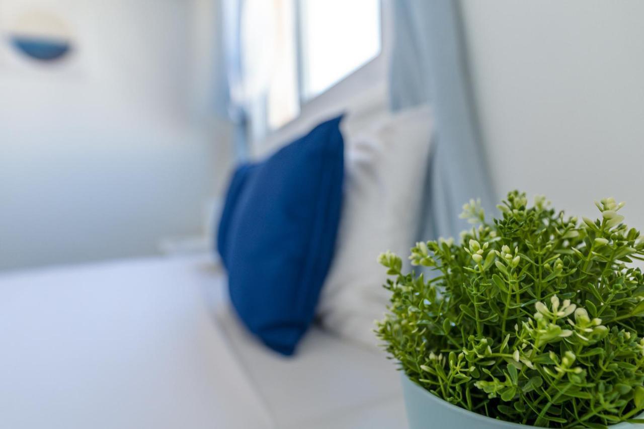 라르나카 Makenzy Seaview Penthouse 아파트 외부 사진