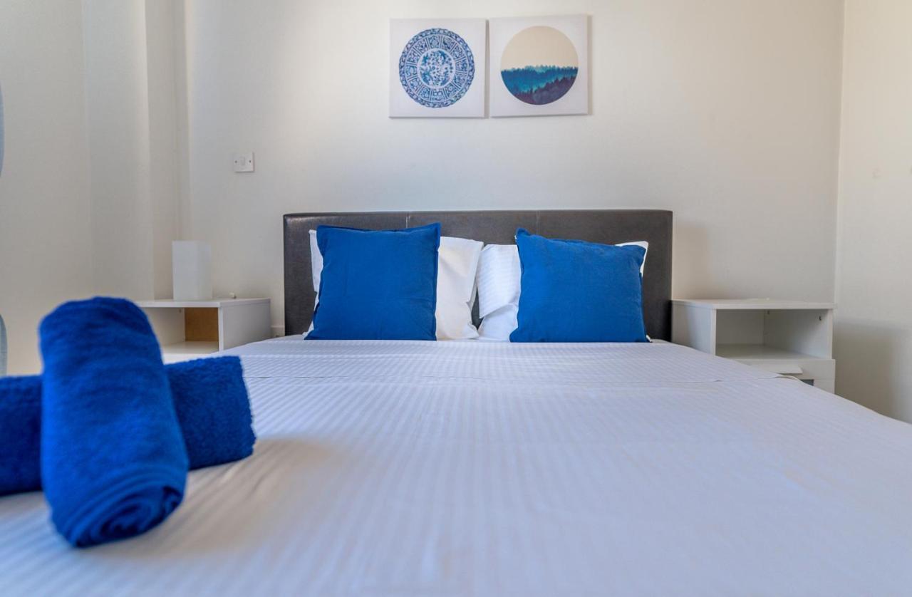 라르나카 Makenzy Seaview Penthouse 아파트 외부 사진